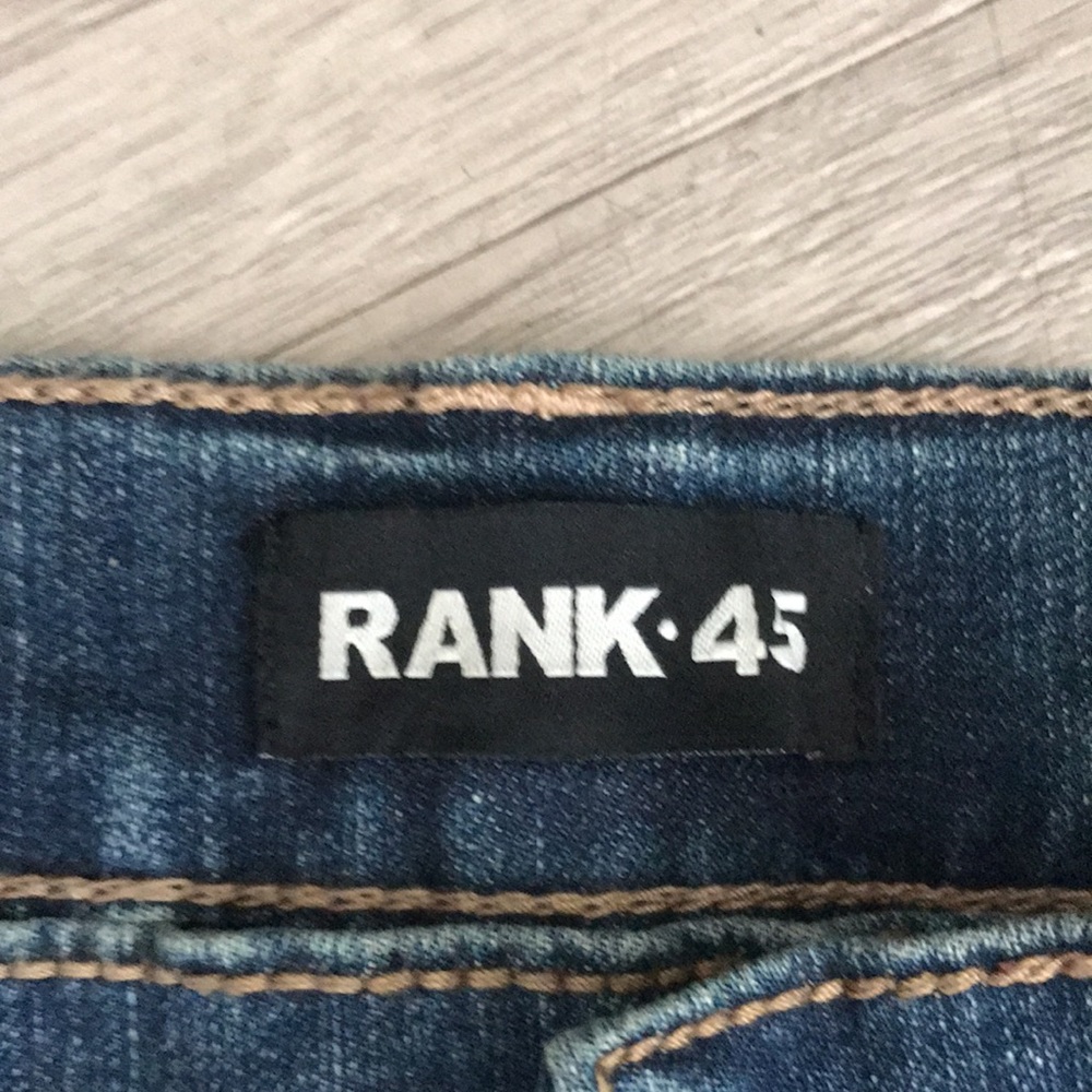 Jeans - Picture 2 of 10